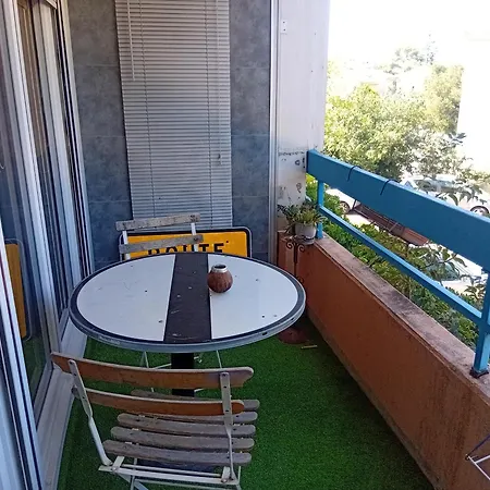 Appartement Meublé Ensoleillé Fibre Bouygues Nîmes